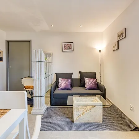 Apartmán Le Petit Ideal Confort Gare Netflix Stationnement Proche Et Gratuit
