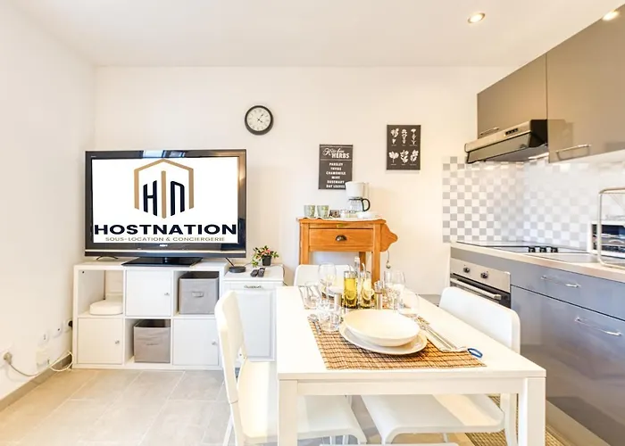 Le Petit Ideal Confort Gare Netflix Stationnement Proche Et Gratuit Apartman