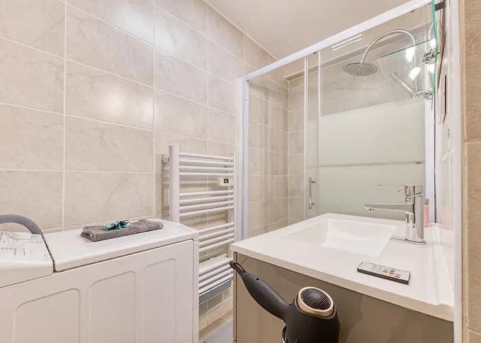 Le Petit Ideal Confort Gare Netflix Stationnement Proche Et Gratuit Apartman *